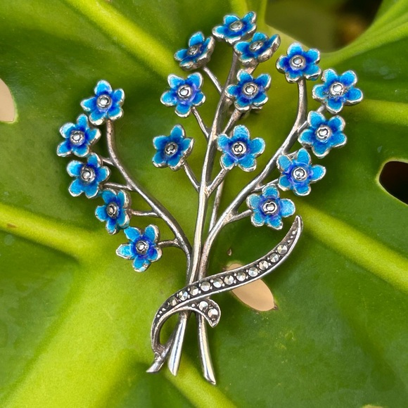 Vintage 1930s Germany Sterling Silver Enamel Marcasite Flower Bouquet Brooch pin